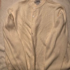 Casual Corner women’s top